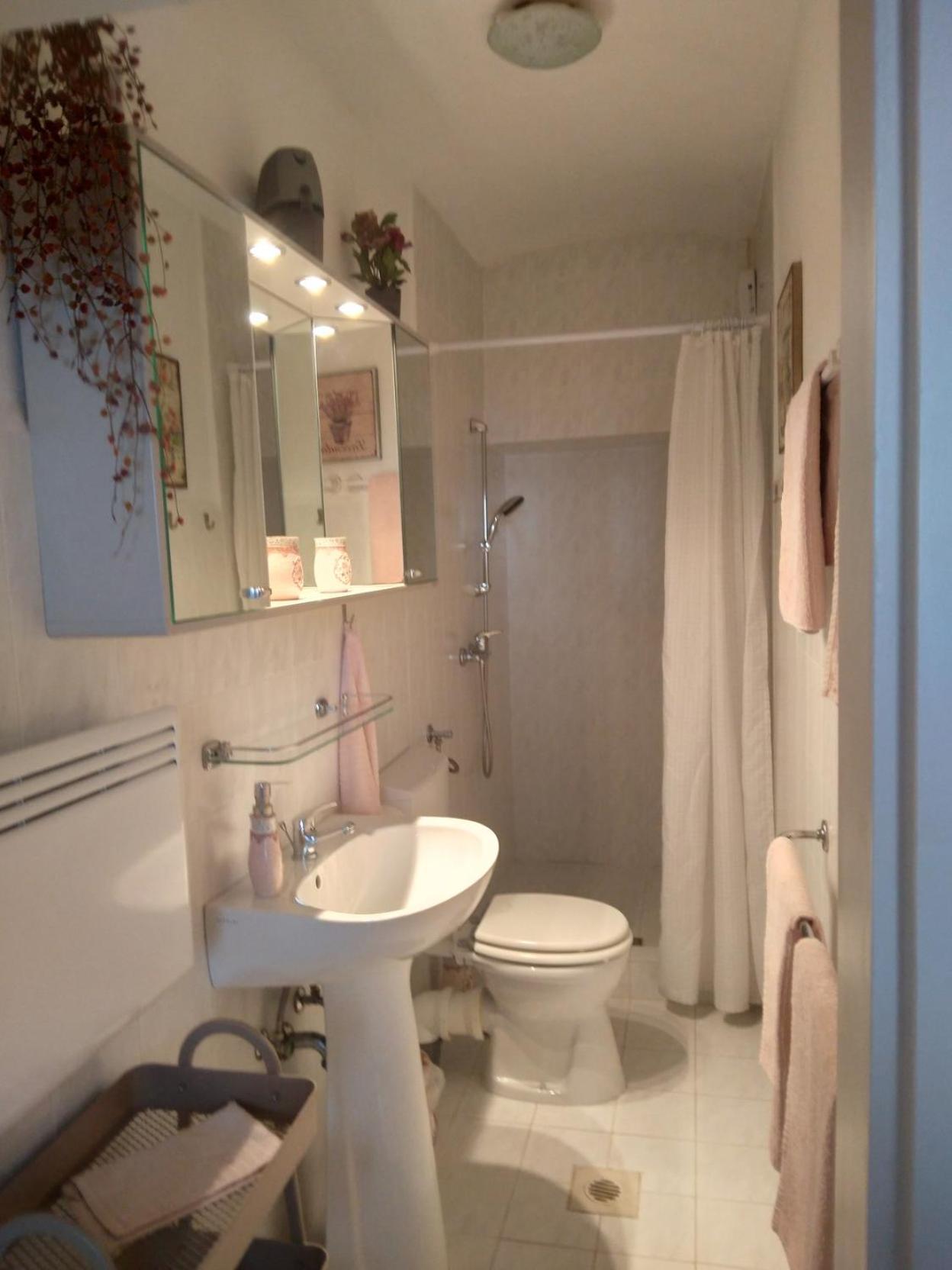 Siraly Haz Apartment Revfulop Room photo